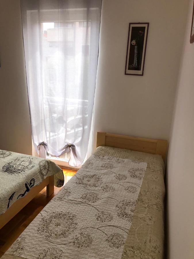 Vito & Rocco Apartment Malinska Buitenkant foto