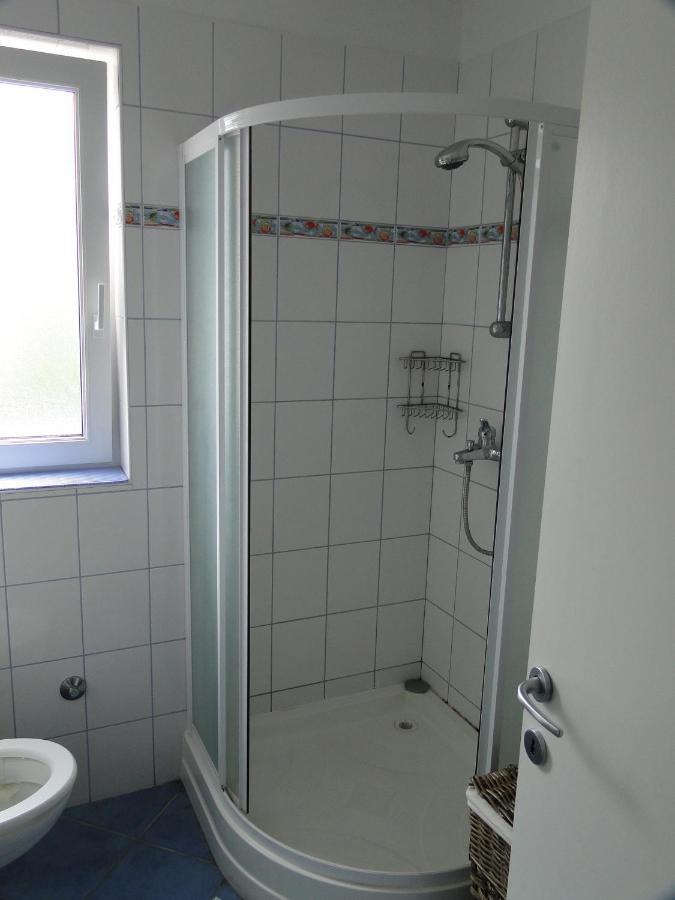 Vito & Rocco Apartment Malinska Kamer foto